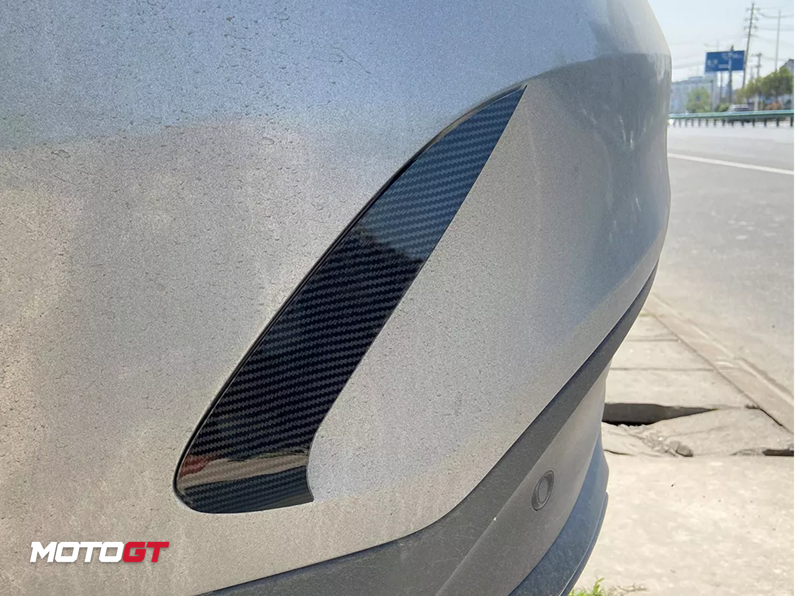 GLE CLASS REAR BUMPER TRIM